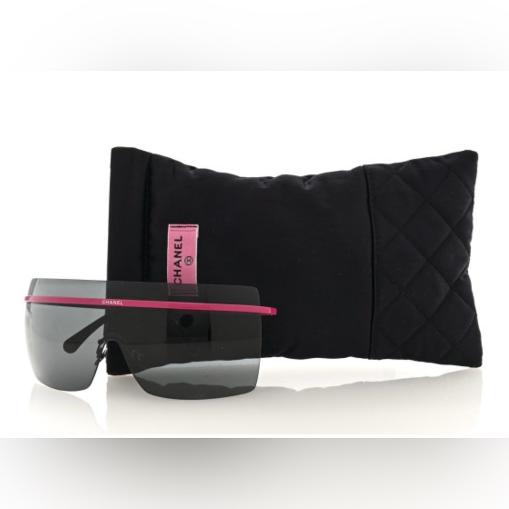 CHANEL Shield Sunglasses